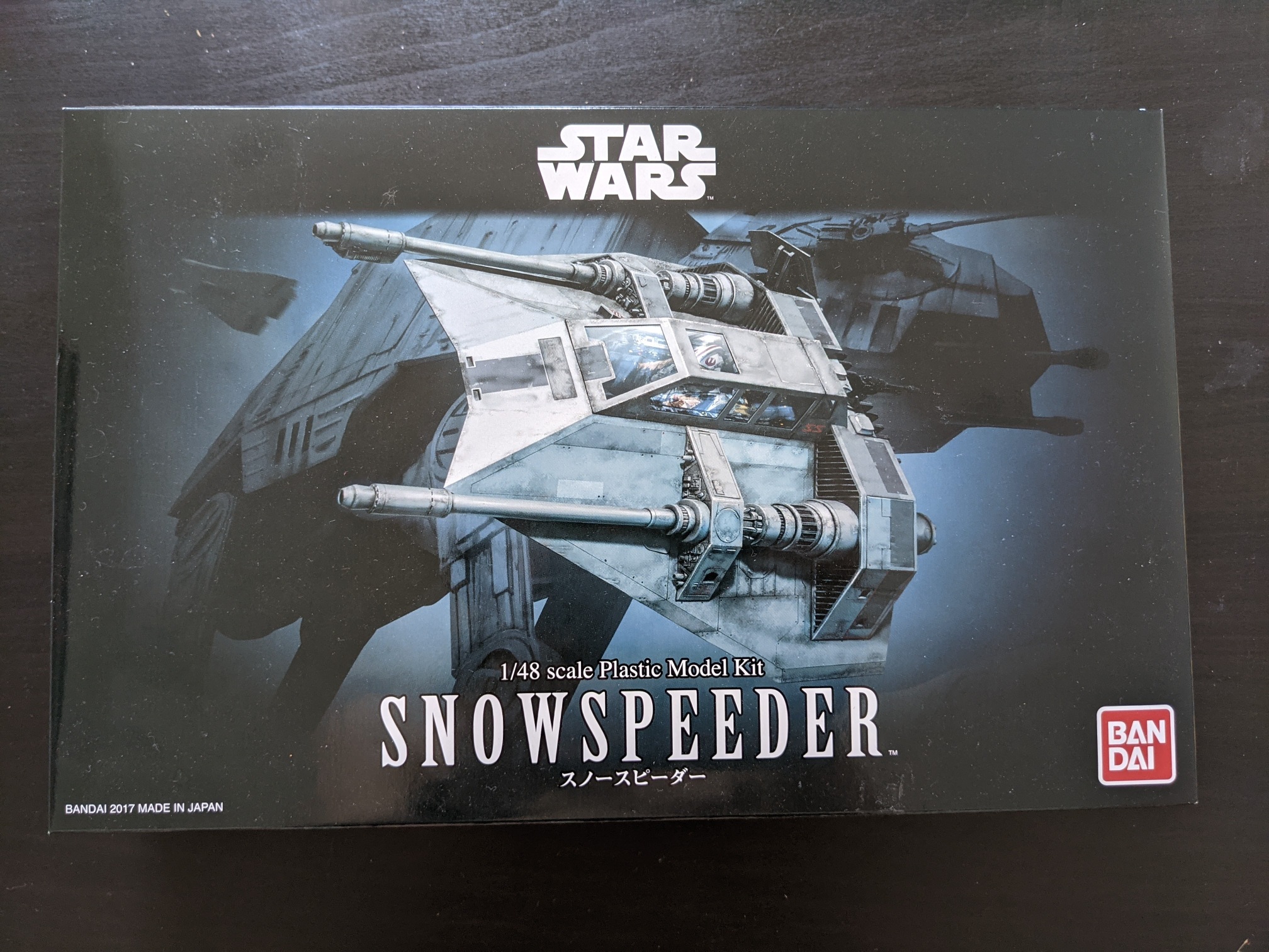 Star Wars snowspeeder model kit 1:48 by Bandai box